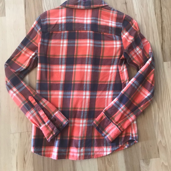 The North Face flannel - Picture 5 of 5